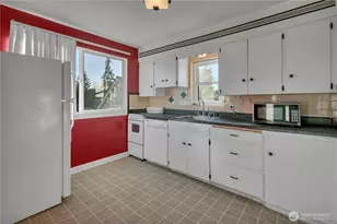 10709 Woodland Ave E, Puyallup, WA 98373 - Photo 23