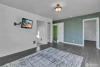 10709 Woodland Avenue E, Puyallup, WA 98373 - Photo 21