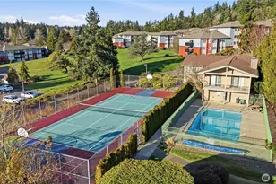 23007 Lakeview Dr, Mountlake Terrace, WA 98043 - Photo 19