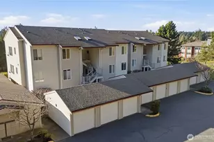 23007 Lakeview Dr, Mountlake Terrace, WA 98043 - Photo 3