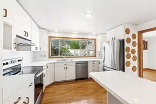 1959 Orchard Dr NW, Olympia, WA 98502 - Photo 5