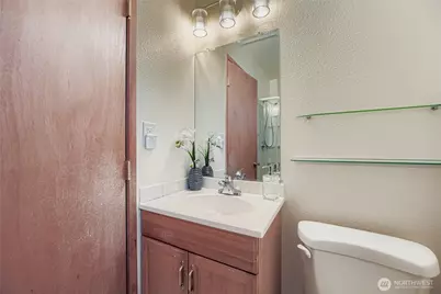 8435 46th Ave S, Seattle, WA 98118 - Photo 13