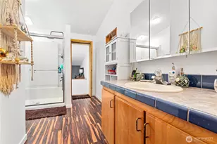 172 Sprague Valley Dr, Maple Falls, WA 98266 - Photo 17