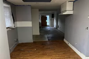 126 W 5th St, Port Angeles, WA 98362 - Photo 13