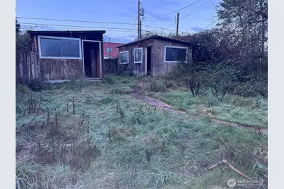 126 W 5th Street, Port Angeles, WA 98362 - Photo 27