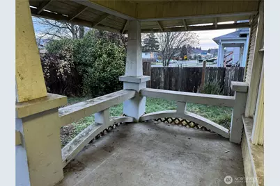 126 W 5th Street, Port Angeles, WA 98362 - Photo 5