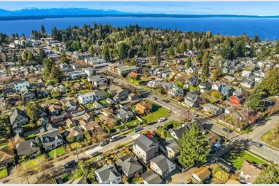 8338 27th Avenue NW #B, Seattle, WA 98117 - Photo 29