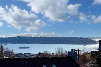 1238 3rd Avenue N, Seattle, WA 98109 - Photo 17