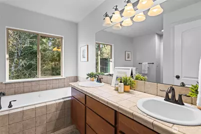 2141 107th Lane SE, Olympia, WA 98501 - Photo 17