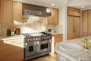 7 10th Ave, Kirkland, WA 98033 - Photo 13