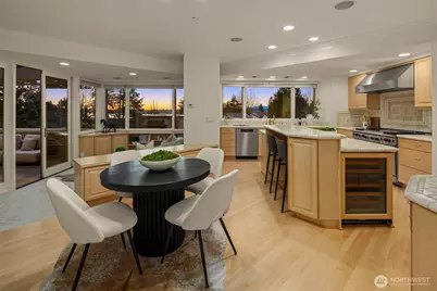 7 10th Avenue, Kirkland, WA 98033 - Photo 19