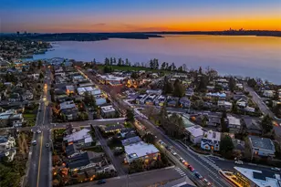 7 10th Ave, Kirkland, WA 98033 - Photo 1