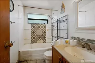 8039 36th Ave S, Seattle, WA 98118 - Photo 7