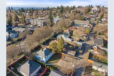 7936 35th Avenue SW, Seattle, WA 98126 - Photo 21