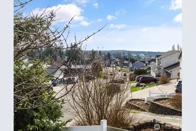 387 SW Stroops Drive, Oak Harbor, WA 98277 - Photo 3