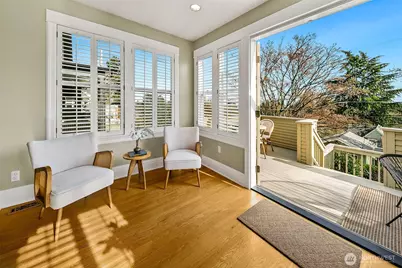 1126 17th Avenue E, Seattle, WA 98112 - Photo 11