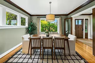 1939 E Crescent Dr, Seattle, WA 98112 - Photo 7