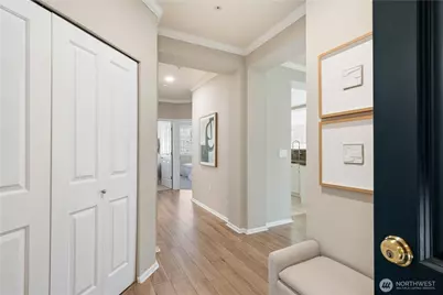 2244 132nd Avenue SE #B318, Bellevue, WA 98005 - Photo 3