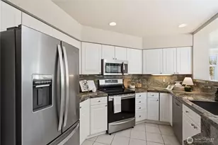 2244 132nd Ave SE, Bellevue, WA 98005 - Photo 7