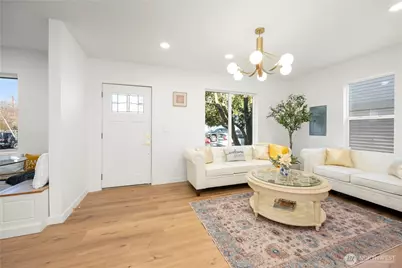 418 W Main, Puyallup, WA 98371 - Photo 7