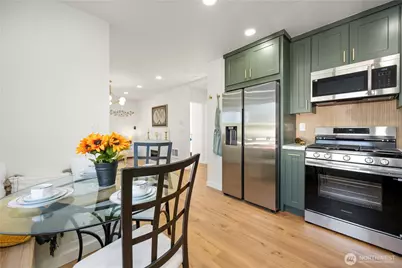 418 W Main, Puyallup, WA 98371 - Photo 13