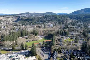 595 Newport Way NW, Issaquah, WA 98027 - Photo 19