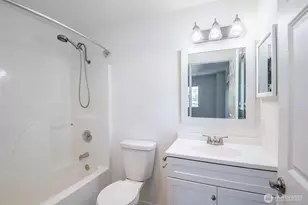 595 Newport Way NW, Issaquah, WA 98027 - Photo 11