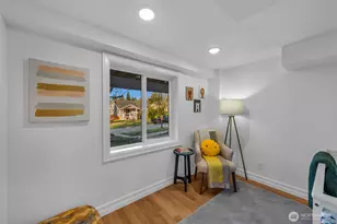 4427 Glenn Way SW, Seattle, WA 98116 - Photo 35