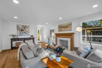 4427 Glenn Way SW, Seattle, WA 98116 - Photo 11