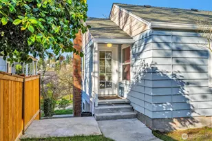 4427 Glenn Way SW, Seattle, WA 98116 - Photo 7