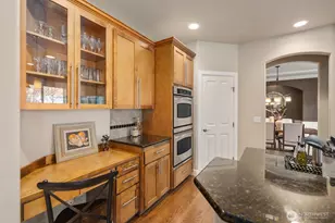 27520 SE 31st Pl, Sammamish, WA 98075 - Photo 15