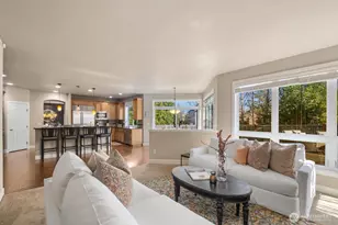 27520 SE 31st Pl, Sammamish, WA 98075 - Photo 17