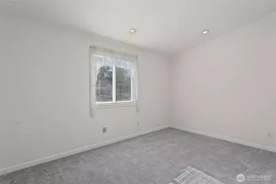 10021 33rd Street Ct E, Edgewood, WA 98371 - Photo 29