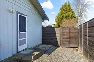10021 33rd St Ct E, Edgewood, WA 98371 - Photo 37