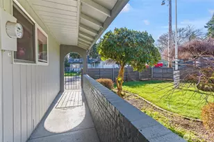 10021 33rd St Ct E, Edgewood, WA 98371 - Photo 31