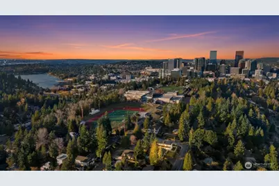 1020 107th Avenue SE, Bellevue, WA 98004 - Photo 37