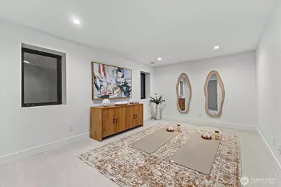 1020 107th Avenue SE, Bellevue, WA 98004 - Photo 31