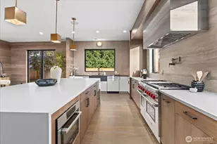 1020 107th Ave SE, Bellevue, WA 98004 - Photo 13