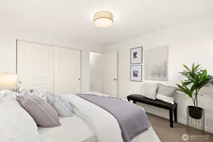 705 E Republican St, Seattle, WA 98012 - Photo 17