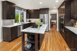 19025 29th Ave SE, Bothell, WA 98012 - Photo 9