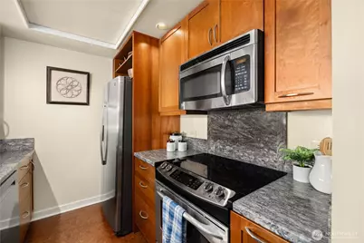1107 1st Avenue #602, Seattle, WA 98101 - Photo 7