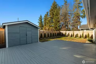 655 Union Ave NE, Renton, WA 98059 - Photo 23