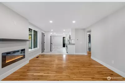 655 Union Ave NE, Renton, WA 98059 - Photo 5