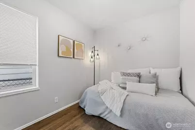 7359 16th Avenue SW, Seattle, WA 98106 - Photo 9