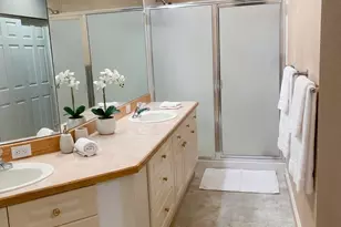 18558 NE 57th St, Redmond, WA 98052 - Photo 5