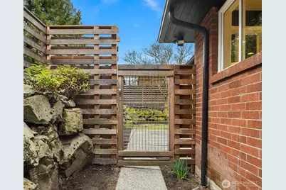 4821 S Mead Street, Seattle, WA 98118 - Photo 33