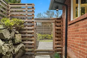 4821 S Mead St, Seattle, WA 98118 - Photo 33