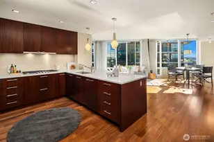 500 106th Ave NE, Bellevue, WA 98004 - Photo 3