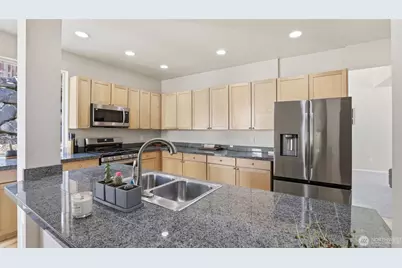 6114 Montevista Drive SE, Auburn, WA 98092 - Photo 9