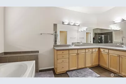 6114 Montevista Drive SE, Auburn, WA 98092 - Photo 19